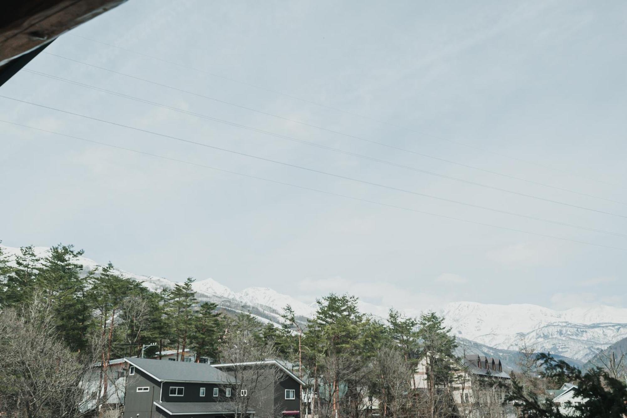 Hakuba Pension & Log Hotel Meteor Buitenkant foto