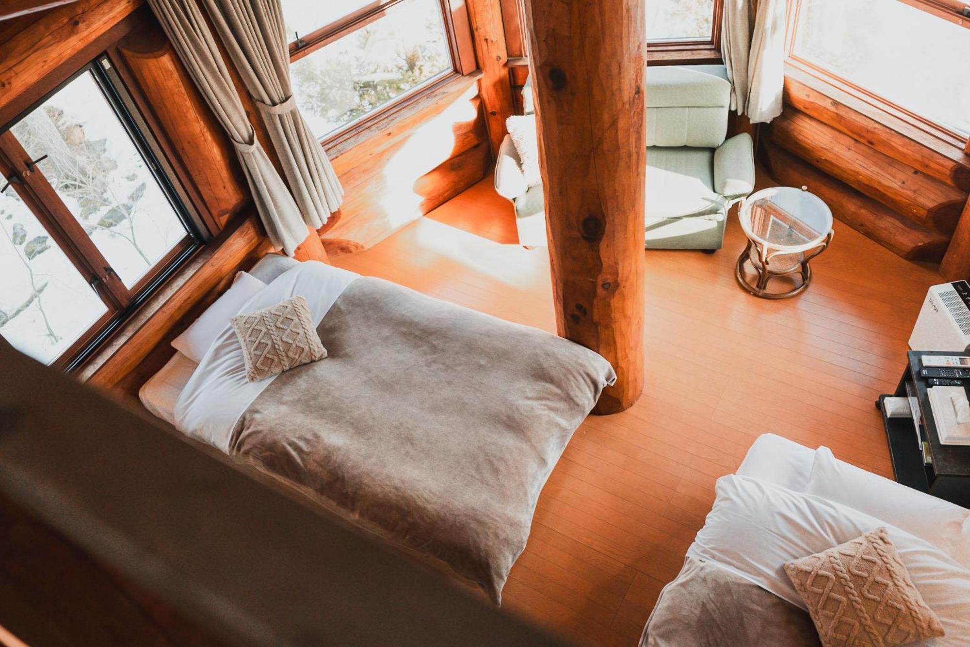 Hakuba Pension & Log Hotel Meteor Buitenkant foto