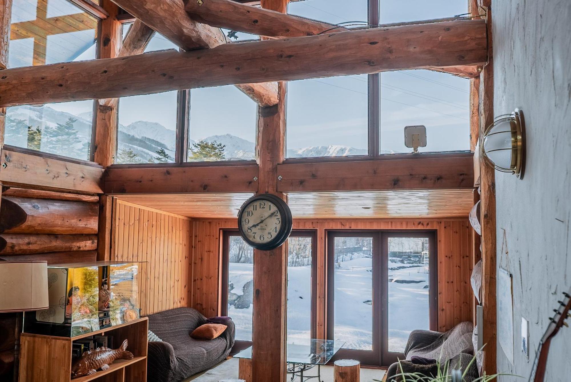 Hakuba Pension & Log Hotel Meteor Buitenkant foto